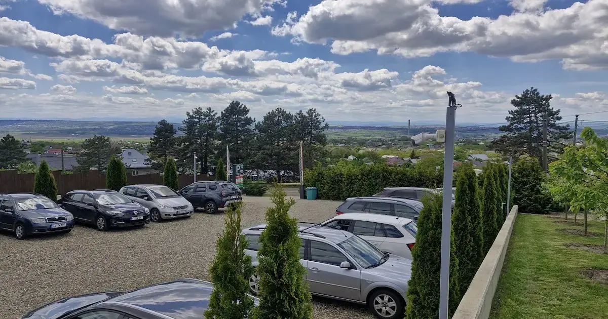 Parcare privata langa Aeroportul Suceava Salcea